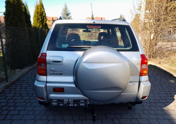 Toyota RAV4 cena 19999 przebieg: 224000, rok produkcji 2003 z Żukowo małe 277